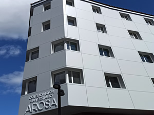 Fachada del Colegio Mayor